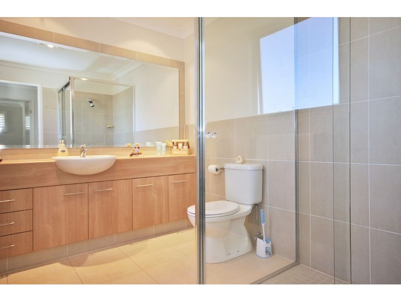 227 Easthill Drive, Robina QLD 4226