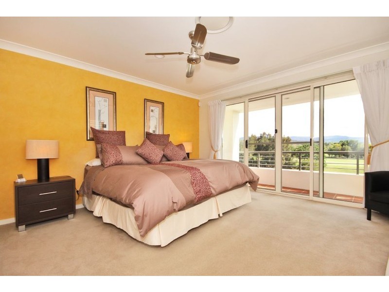 227 Easthill Drive, Robina QLD 4226