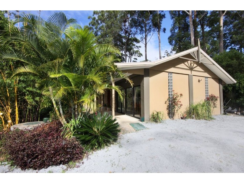 27 Waters Road, Bonogin QLD 4213