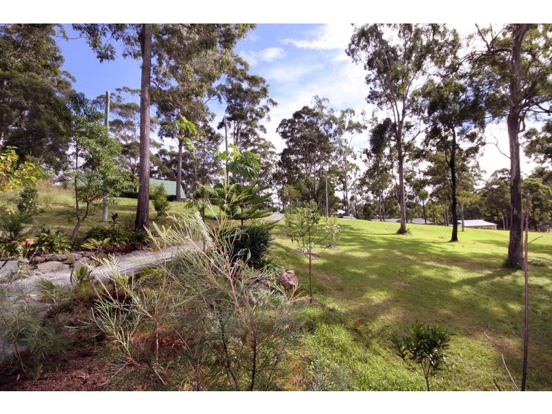 27 Waters Road, Bonogin QLD 4213