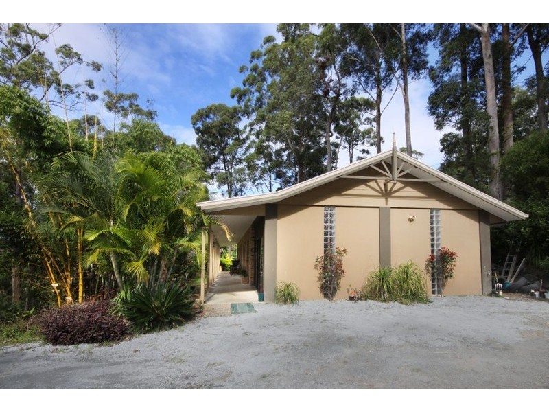 27 Waters Road, Bonogin QLD 4213