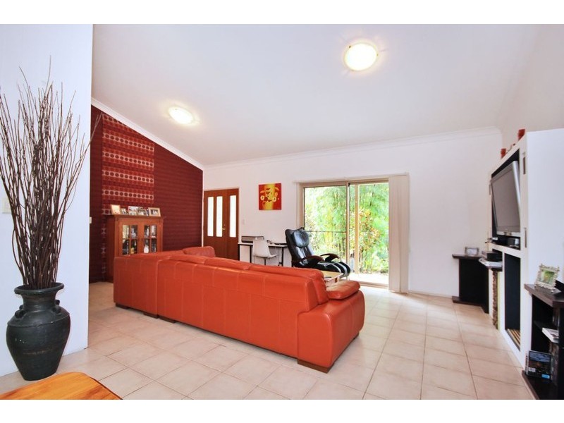 27 Waters Road, Bonogin QLD 4213