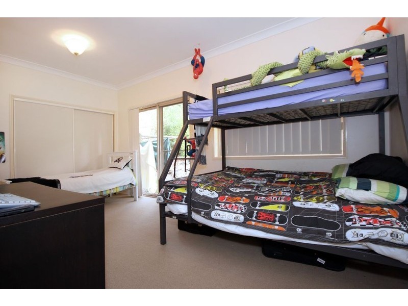 27 Waters Road, Bonogin QLD 4213