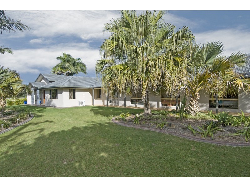 39 Charles Kurz Drive, Worongary QLD 4213