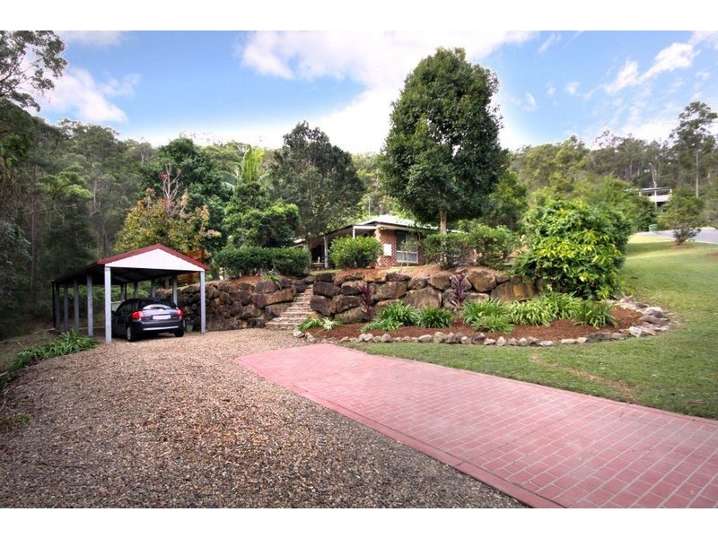 10 Carol Anne Ct, Bonogin QLD 4213