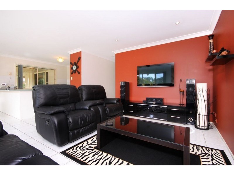 3 Milverton Close, Mudgeeraba QLD 4213