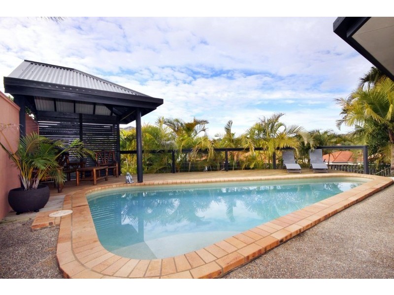 3 Milverton Close, Mudgeeraba QLD 4213