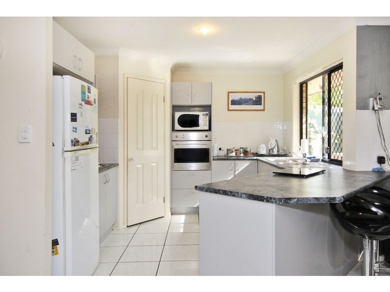 53 Merrilaine Crescent, Merrimac QLD 4226
