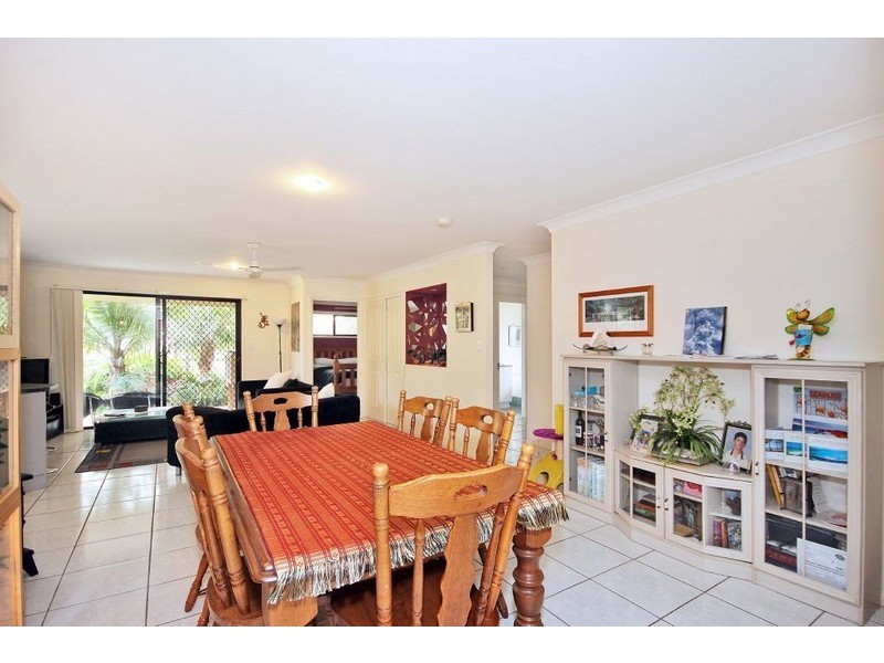 53 Merrilaine Crescent, Merrimac QLD 4226