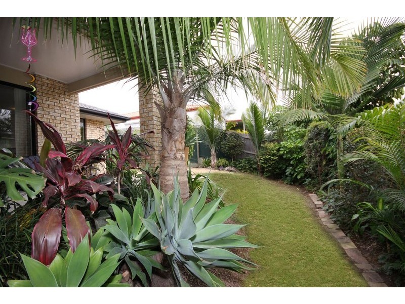 53 Merrilaine Crescent, Merrimac QLD 4226