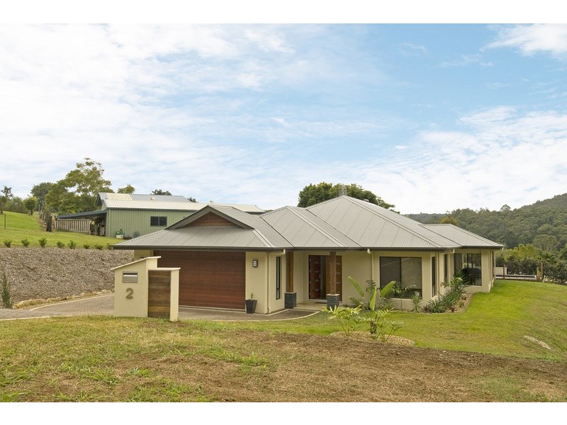 2 Friarbird Crescent, Bonogin QLD 4213