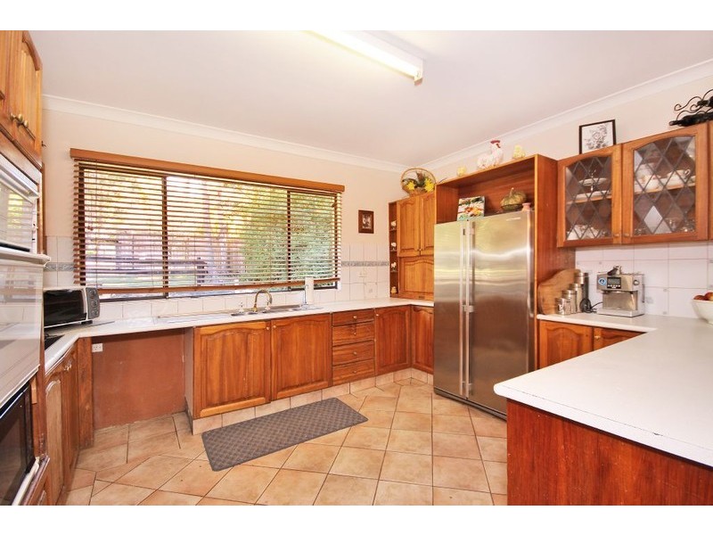 13 Brixton Ct, Tallai QLD 4213