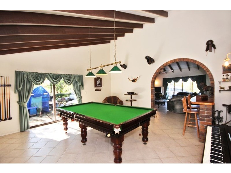 13 Brixton Ct, Tallai QLD 4213