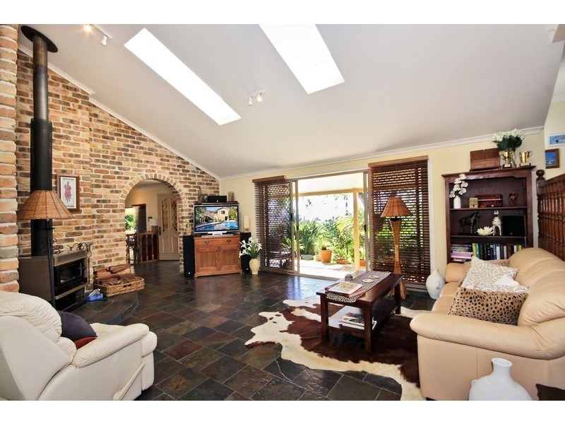 55 Wallaby Drive, Mudgeeraba QLD 4213