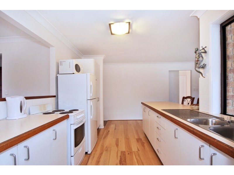 17 Mackay Place, Burleigh Waters QLD 4220