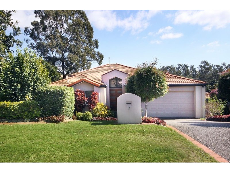 7 Shepton Crescent, Mudgeeraba QLD 4213
