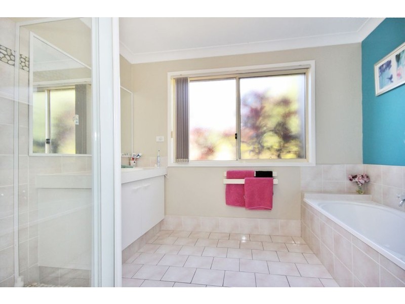 7 Shepton Crescent, Mudgeeraba QLD 4213