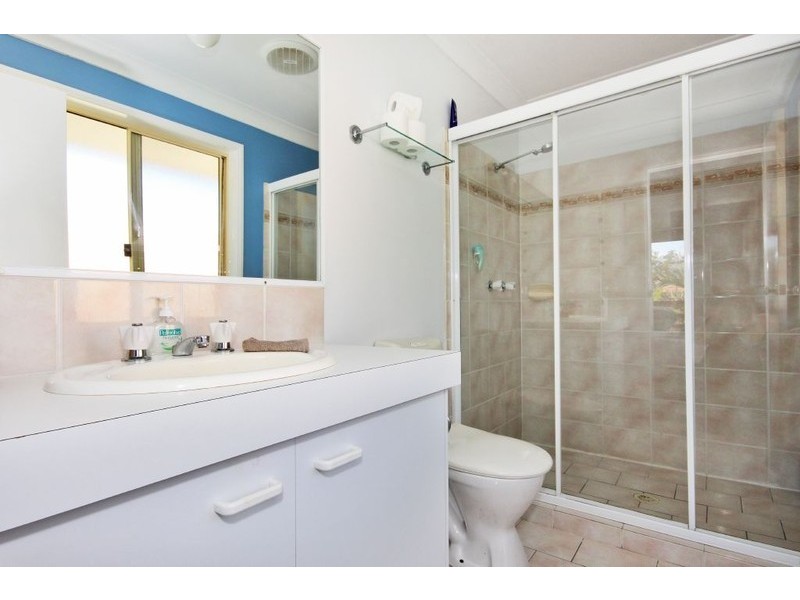 7 Shepton Crescent, Mudgeeraba QLD 4213