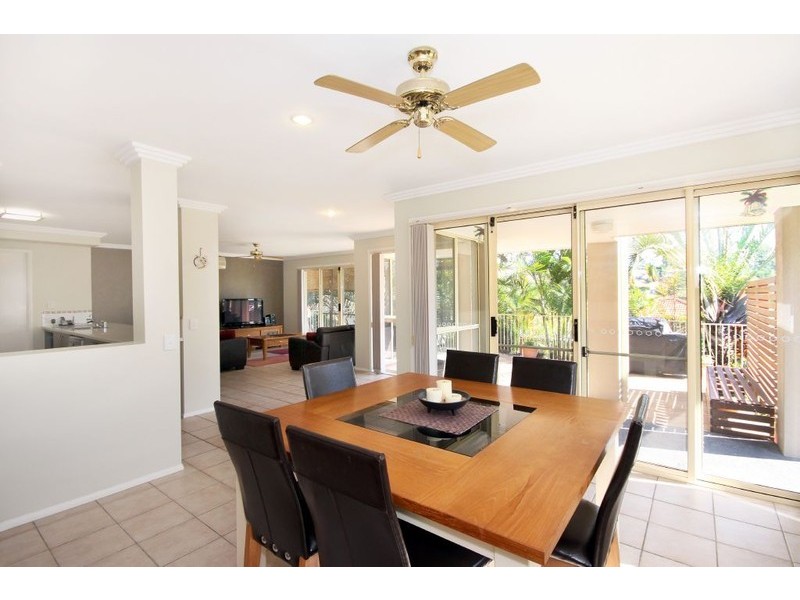 7 Shepton Crescent, Mudgeeraba QLD 4213