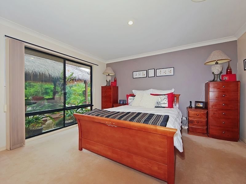 42-44 Parkmeadows Ct, Bonogin QLD 4213