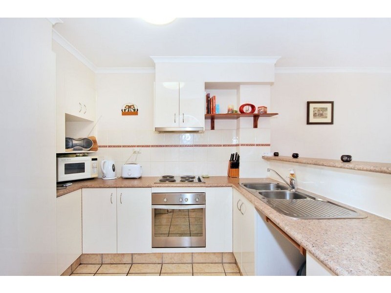 49/84 Lawrence Drive, Nerang QLD 4211