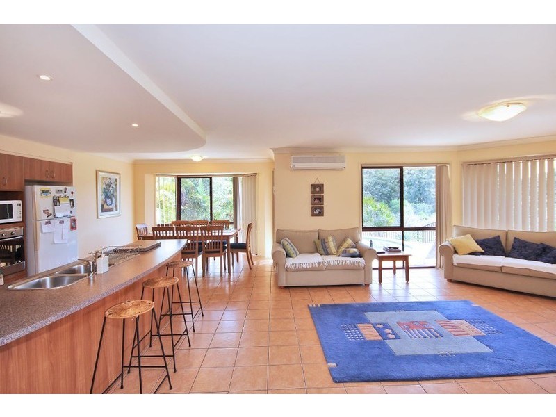 5 Callicarpa Street, Reedy Creek QLD 4227