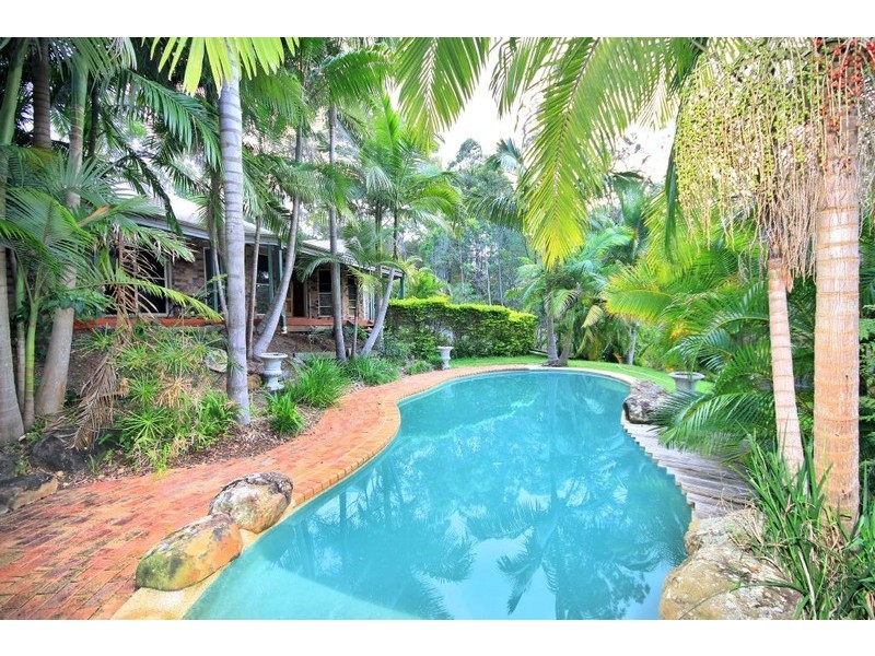 6 Curringa Court, Tallebudgera QLD 4228