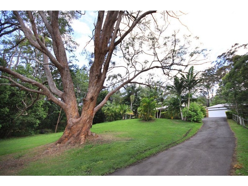 6 Curringa Court, Tallebudgera QLD 4228