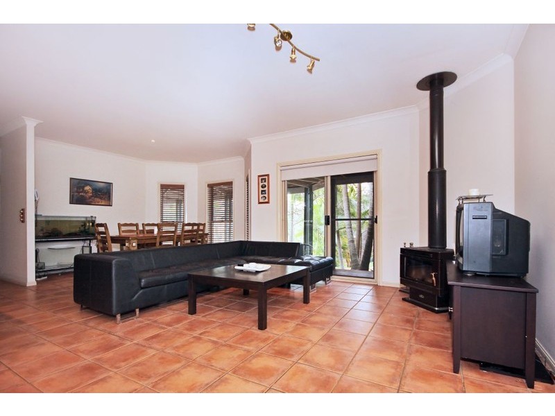 6 Curringa Court, Tallebudgera QLD 4228