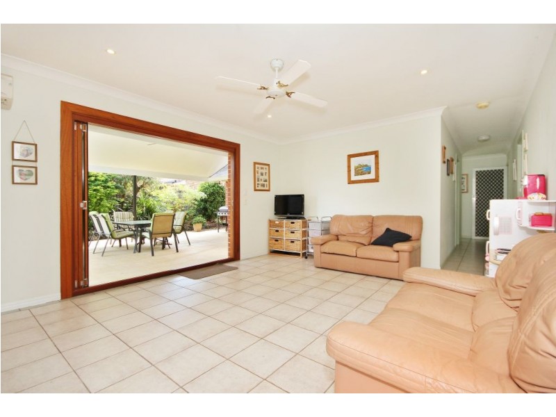 1 Swagman Ct, Mudgeeraba QLD 4213