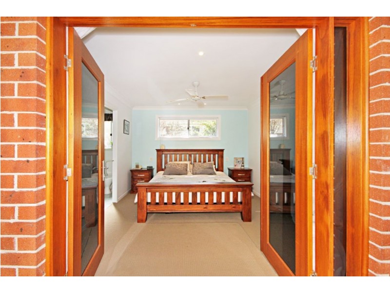 1 Swagman Ct, Mudgeeraba QLD 4213