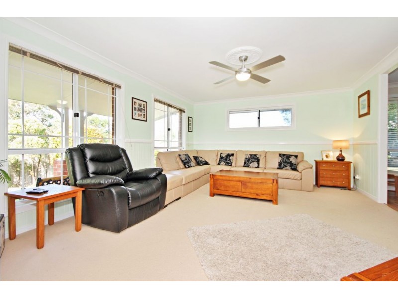1 Swagman Ct, Mudgeeraba QLD 4213