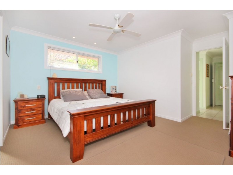 1 Swagman Ct, Mudgeeraba QLD 4213