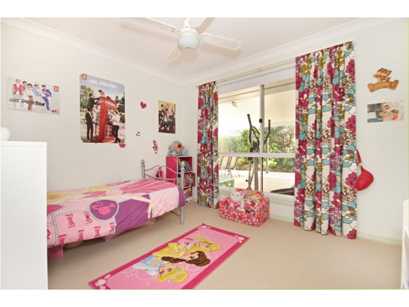 1 Swagman Ct, Mudgeeraba QLD 4213