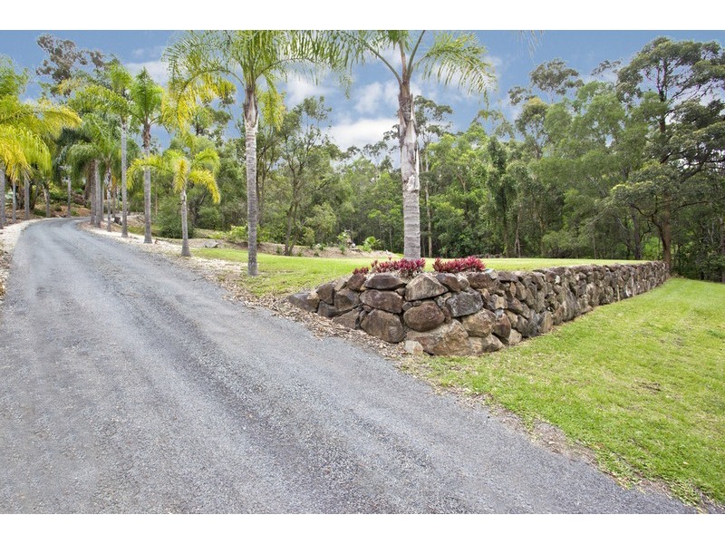 35 Quambone St, Worongary QLD 4213