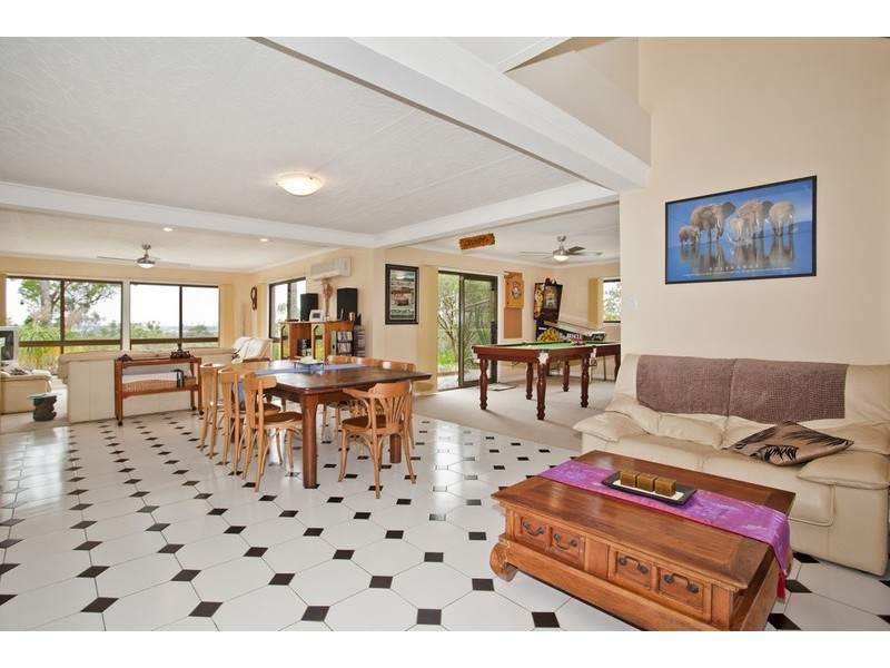 35 Quambone St, Worongary QLD 4213