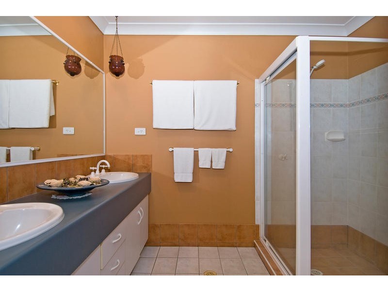 23 Wiltshire Drive, Mudgeeraba QLD 4213