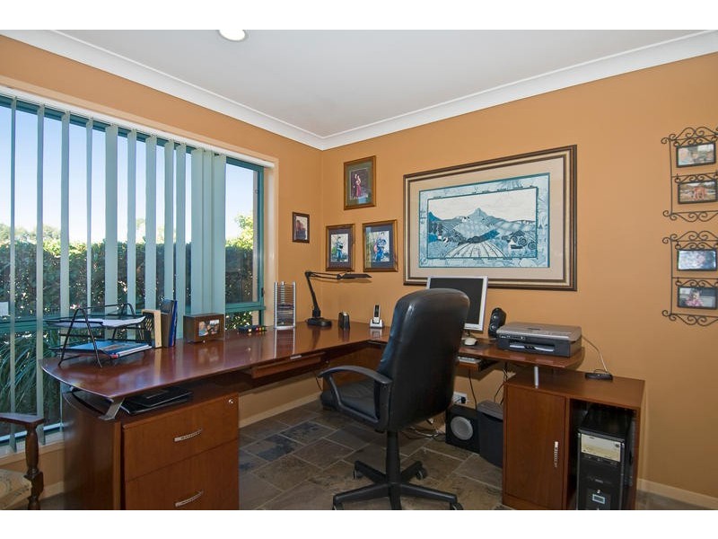 23 Wiltshire Drive, Mudgeeraba QLD 4213