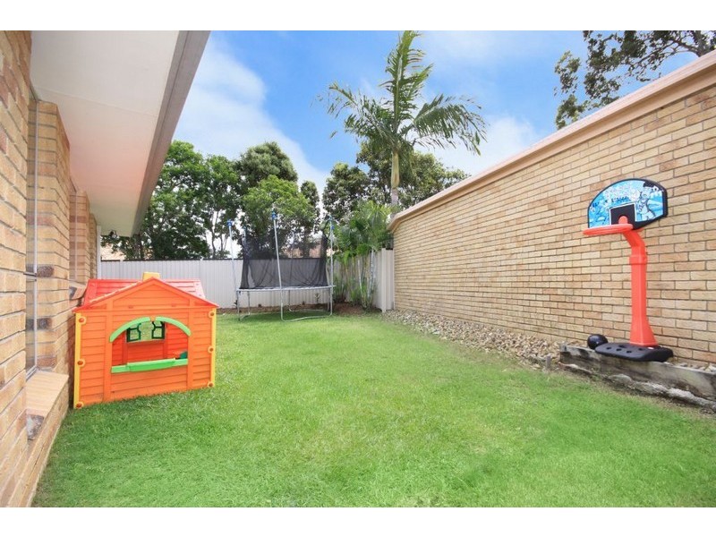 16 Tusmore Place, Robina QLD 4226