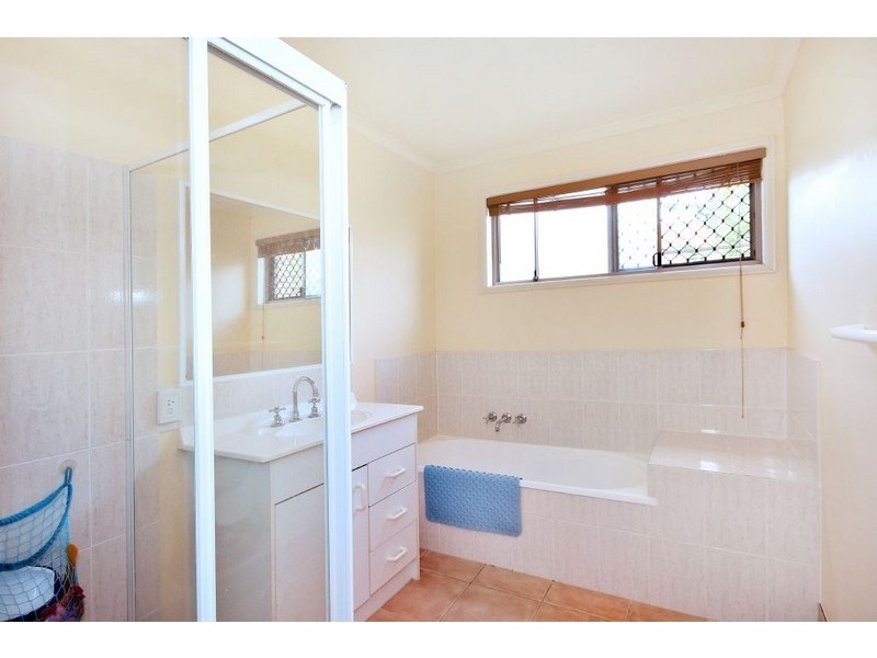 16 Tusmore Place, Robina QLD 4226