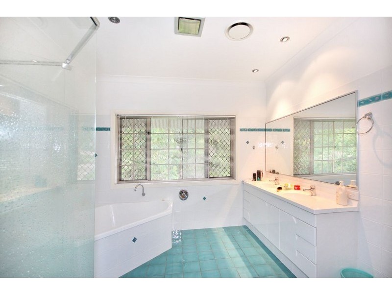 82 Glenmore Drive, Bonogin QLD 4213