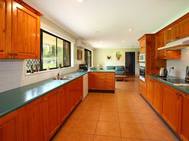 14 Tallai Road, Tallai QLD 4213