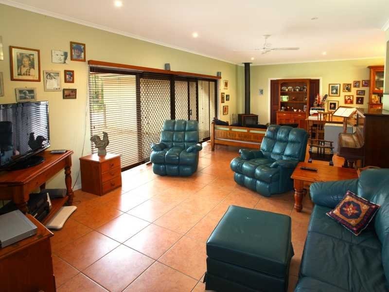 14 Tallai Road, Tallai QLD 4213