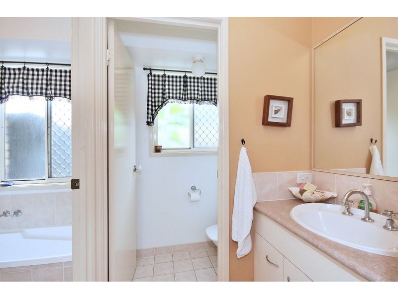 26 Nolan Street, Tallai QLD 4213