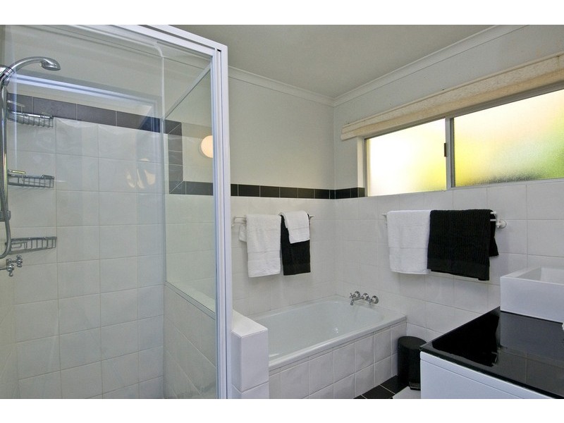 4 Leisure Lane, Worongary QLD 4213