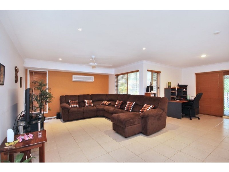 45 Leviathan Drive, Mudgeeraba QLD 4213