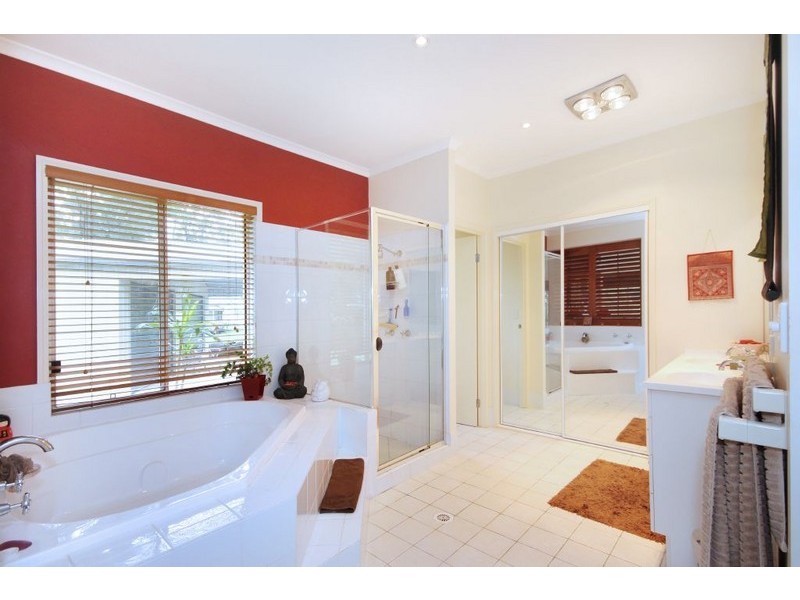 15  Glider Court, Bonogin QLD 4213