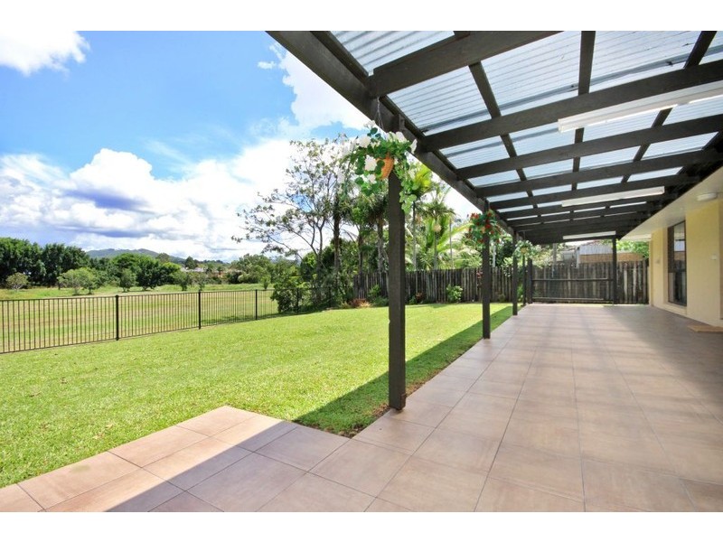 67 Cobai Drive, Mudgeeraba QLD 4213