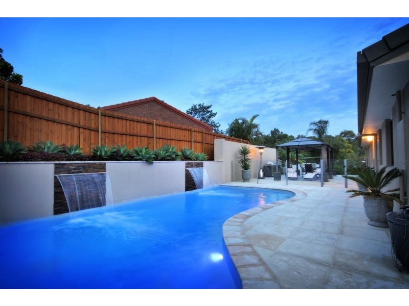 1 Atomi Place, Mudgeeraba QLD 4213