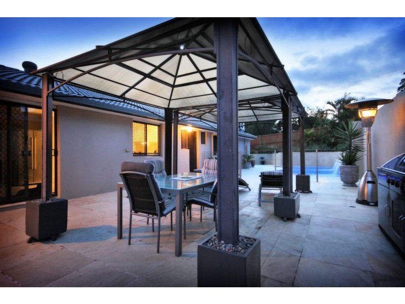 1 Atomi Place, Mudgeeraba QLD 4213